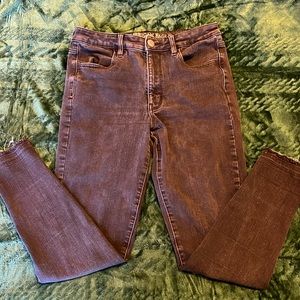 black American Eagle jeans size 8. super stretchy & great for lounge :)